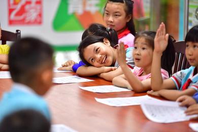 广西融水：易地搬迁小区孩子的“六点小课堂”