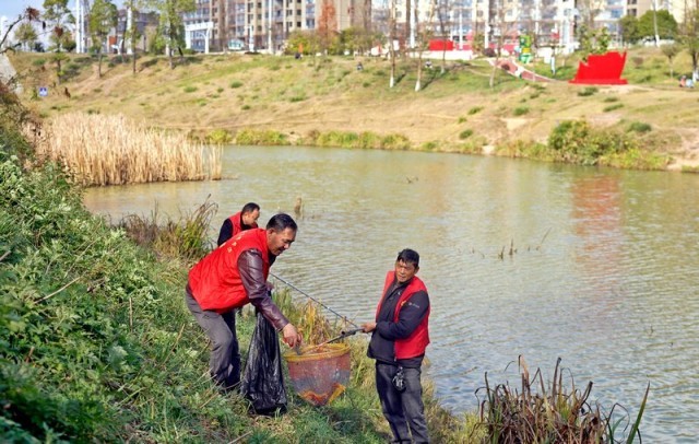 贵州纳雍：开展清河行动 保护生态环境