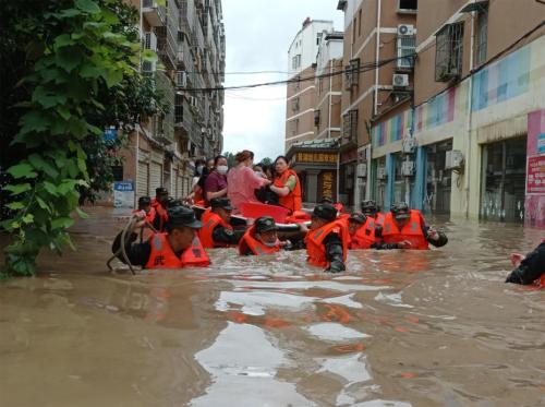 湖北随县柳林镇遭遇极端强降雨 已致21人遇难 4人失联