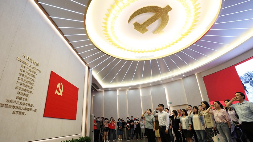 中央组织部：中国共产党党员总数为9514.8万名