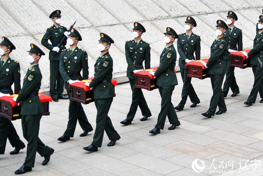 第八批在韩中国人民志愿军烈士遗骸在沈阳安葬